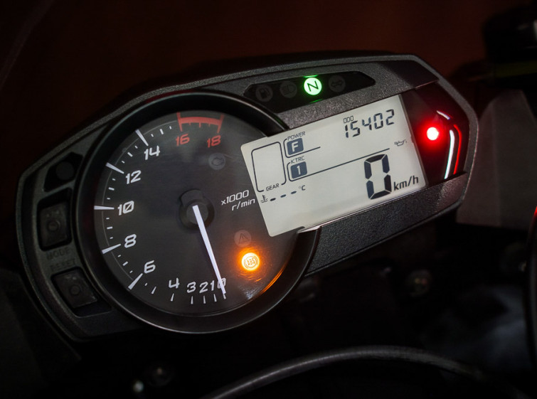 Мотоцикл Kawasaki ZX-6R 636 с пробегом 15402 км