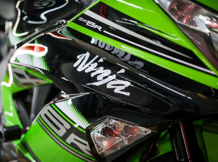 Мотоцикл Kawasaki ZX-6R 636 с пробегом 15402 км