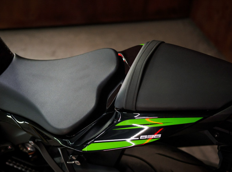 Мотоцикл Kawasaki ZX-6R 636 с пробегом 15402 км