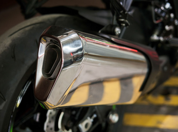 Мотоцикл Kawasaki ZX-6R ABS с пробегом 10448 км