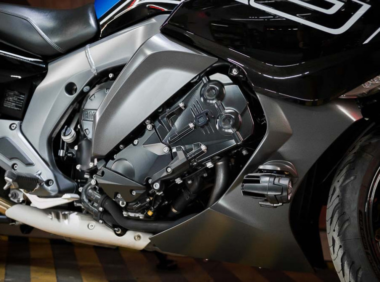 Мотоцикл BMW K1600GT Максимальна Комплектація з пробігом 38159 км