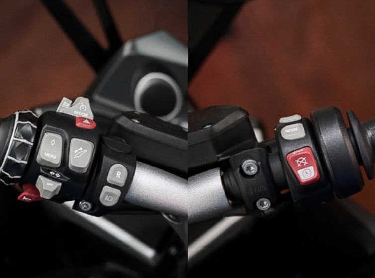 Мотоцикл BMW K1600GT Максимальна Комплектація з пробігом 38159 км