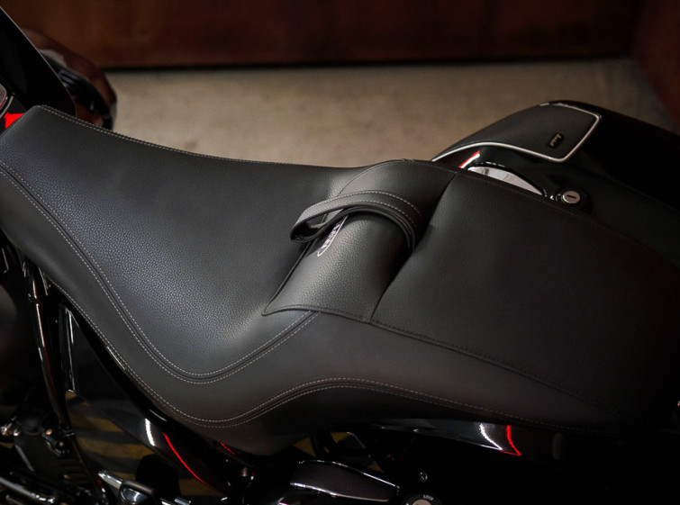 Мотоцикл BMW R18 с пробегом 9917 км