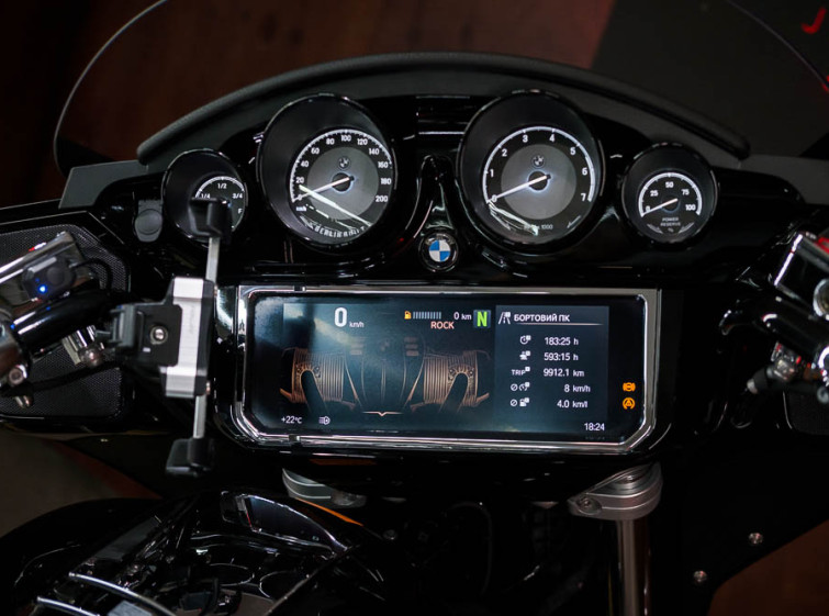 Мотоцикл BMW R18 с пробегом 9917 км