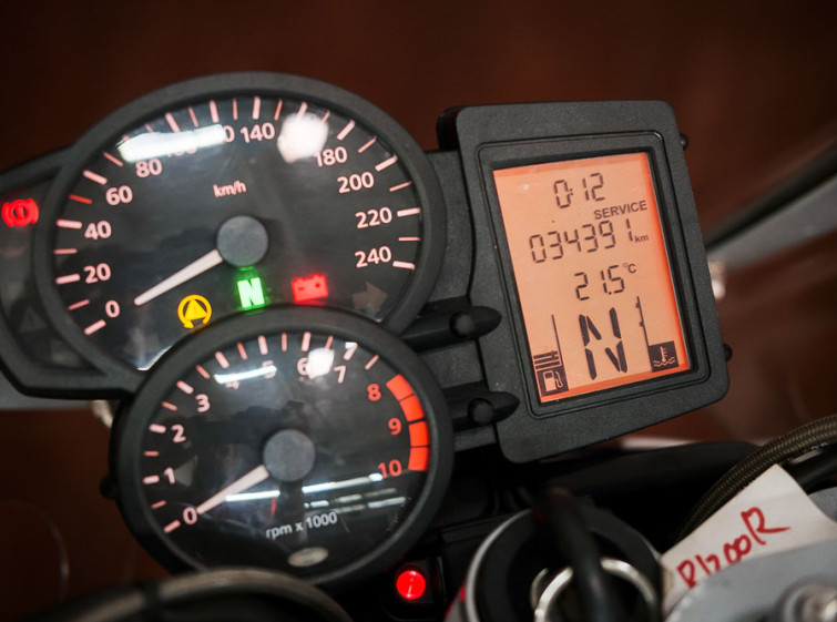 Мотоцикл BMW R1200R с пробегом 34391 км
