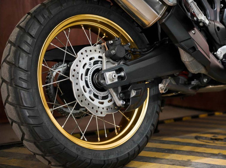 Мотоцикл Honda Africa Twin CRF1000L DCT Автомат з пробігом 14482 км