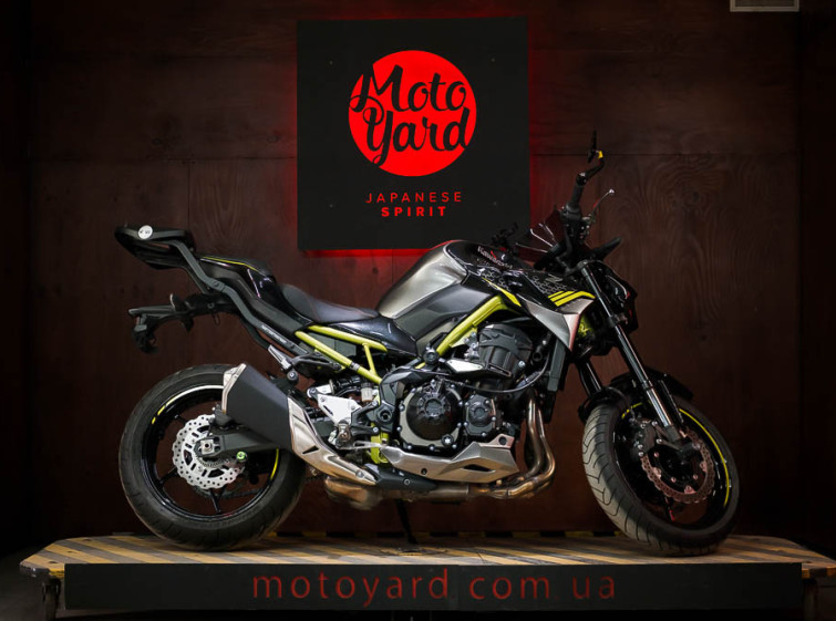 Мотоцикл Kawasaki Z900 з пробігом 10823 км