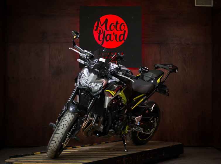 Мотоцикл Kawasaki Z900 з пробігом 10823 км