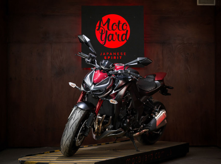 Мотоцикл Kawasaki Z1000 з пробігом 4748 км