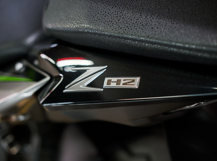 Мотоцикл Kawasaki ZH2 з пробігом 2264 км