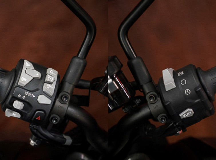 Мотоцикл Kawasaki ZH2 з пробігом 2264 км