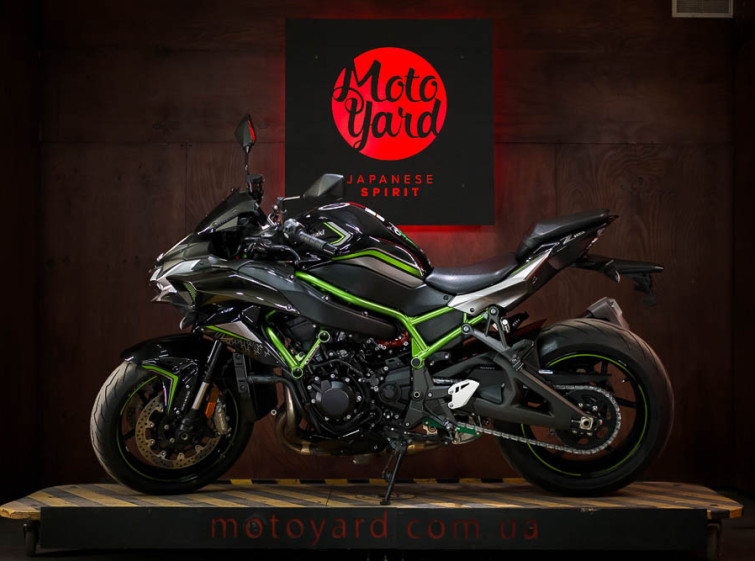 Мотоцикл Kawasaki ZH2 з пробігом 2264 км