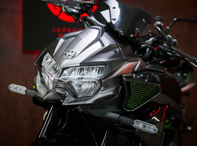 Мотоцикл Kawasaki ZH2 з пробігом 2264 км