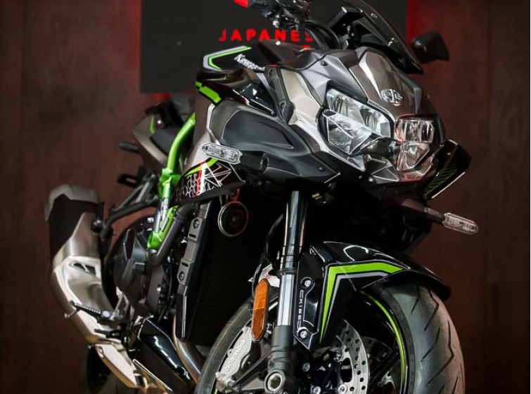 Мотоцикл Kawasaki ZH2 з пробігом 2264 км