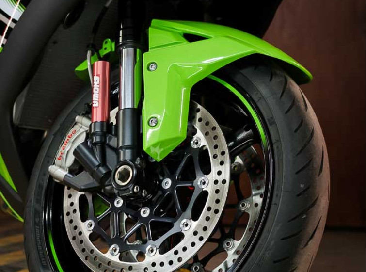 Мотоцикл Kawasaki ZX-10R Ninja с пробегом 10985 км