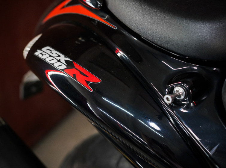 Мотоцикл Suzuki GSX1300R Hayabusa с пробегом 16092 км
