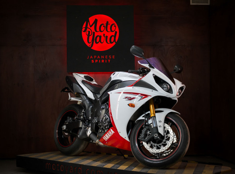 Мотоцикл Yamaha YZF-R1 с пробегом 16209 миль