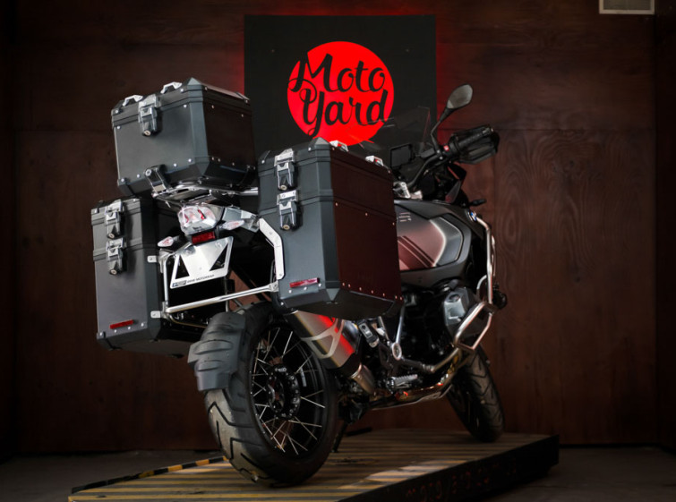 Мотоцикл BMW R1250GS Adventure Стан Нового з пробігом 1929 км