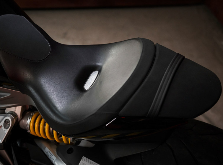 Мотоцикл Ducati X Diavel S с пробегом 6186 км