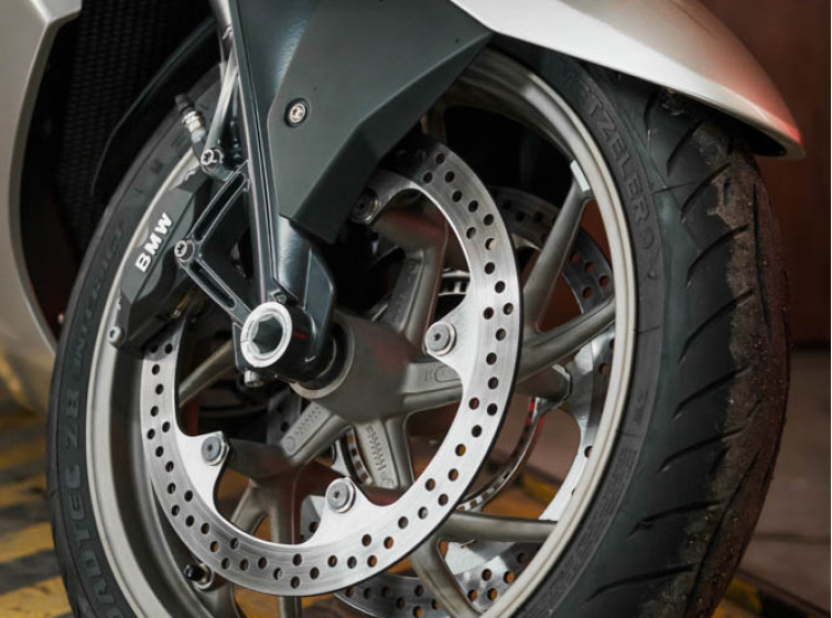 Мотоцикл BMW K1600 GTL з пробігом 9208 км