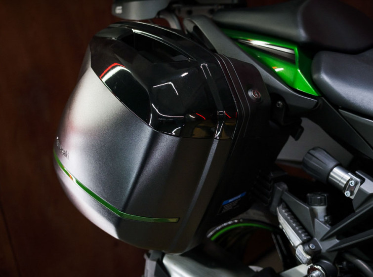 Мотоцикл Kawasaki Ninja 1000 с пробегом 1570 км