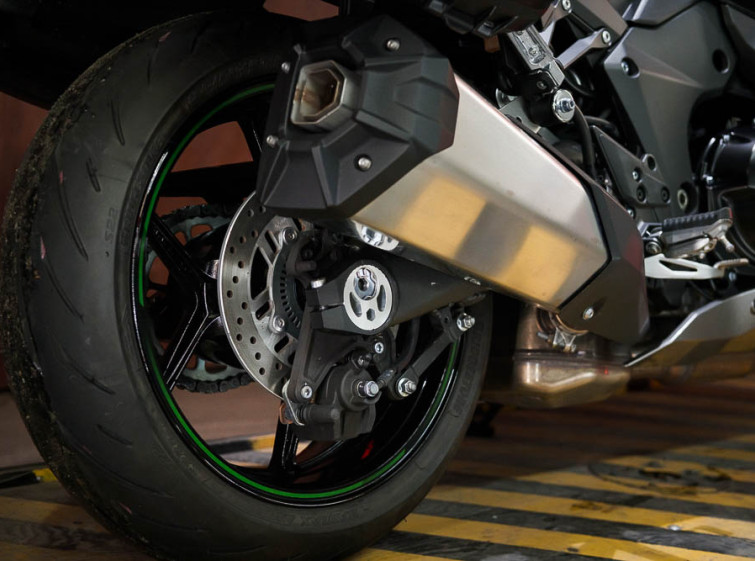 Мотоцикл Kawasaki Ninja 1000 с пробегом 1570 км