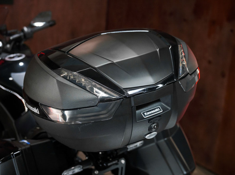 Мотоцикл Kawasaki Ninja 1000 с пробегом 1570 км