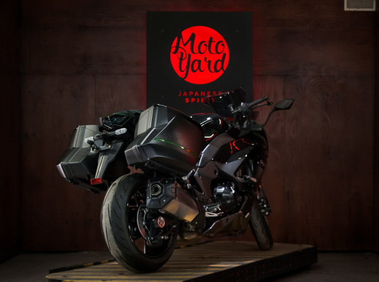Мотоцикл Kawasaki Ninja 1000 с пробегом 4136 км
