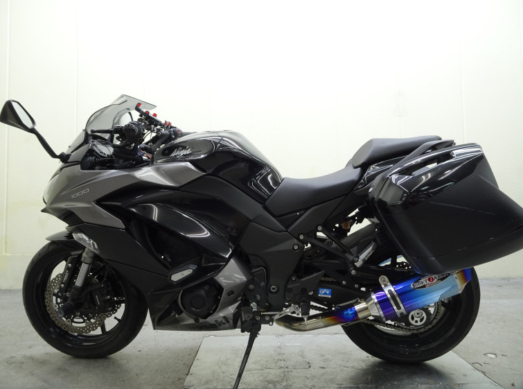 Мотоцикл Kawasaki Ninja 1000 с пробегом 2606 км