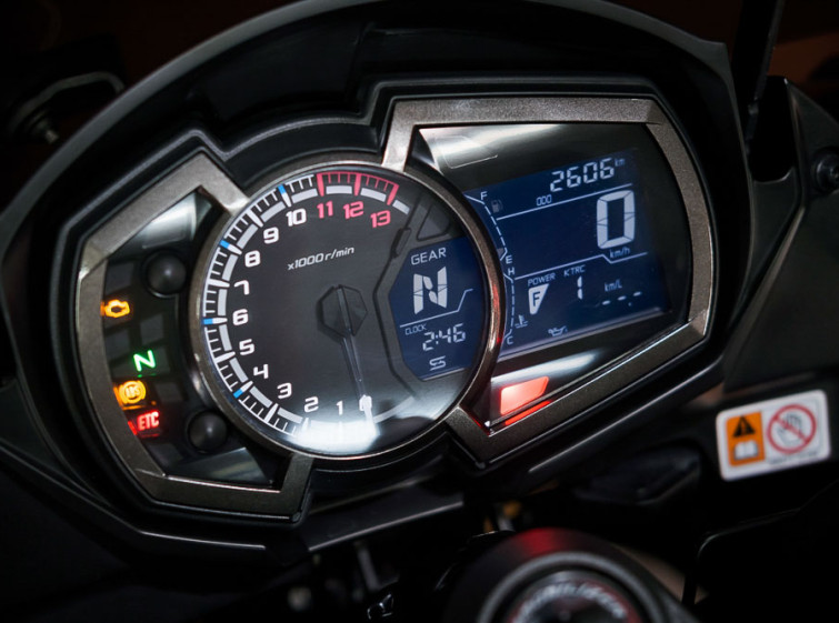 Мотоцикл Kawasaki Ninja 1000 с пробегом 2606 км