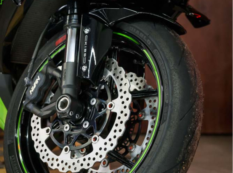 Мотоцикл Kawasaki ZX-6R ABS с пробегом 27268 км