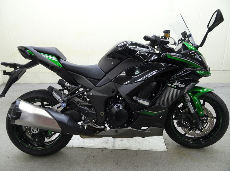 Мотоцикл Kawasaki Ninja 1000 з пробігом 7512 км
