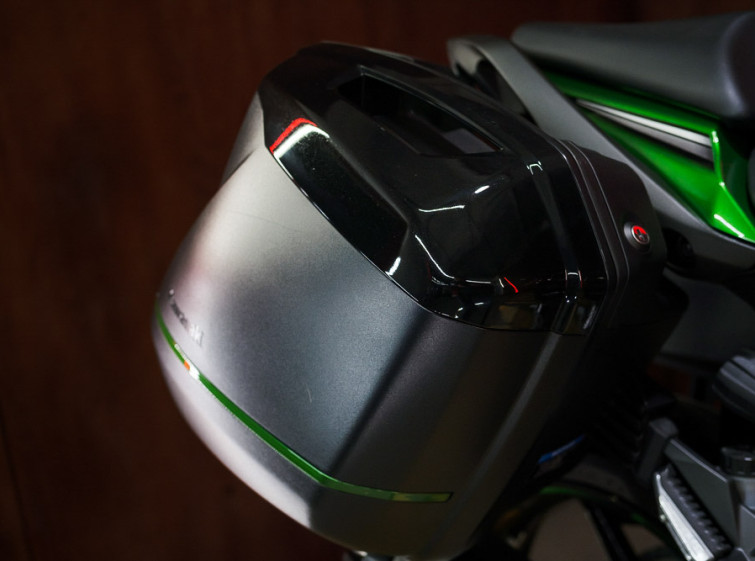 Мотоцикл Kawasaki Ninja 1000 с пробегом 7512 км