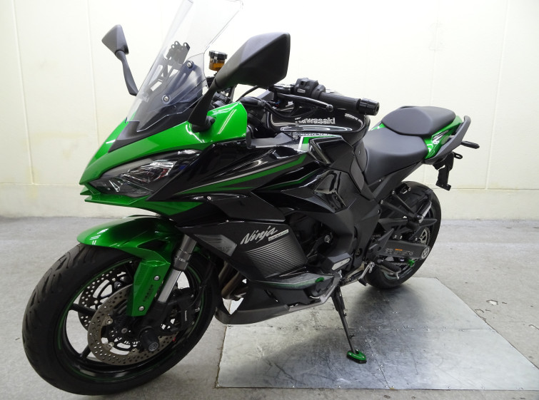 Мотоцикл Kawasaki Ninja 1000 з пробігом 7512 км
