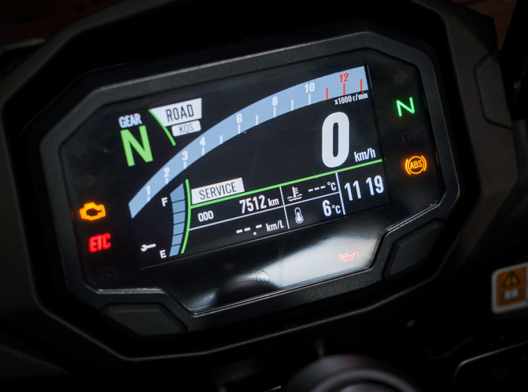 Мотоцикл Kawasaki Ninja 1000 с пробегом 7512 км