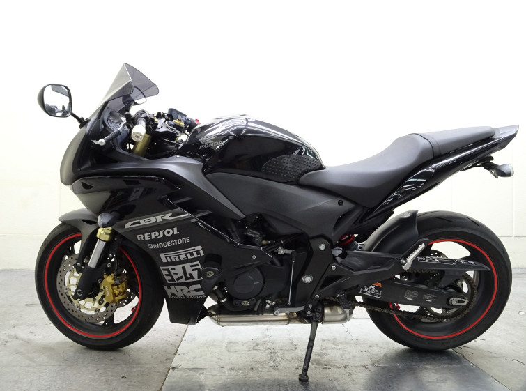 Мотоцикл Honda CBR600F с пробегом 29239 км