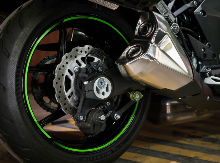 Мотоцикл Kawasaki Ninja 1000 с пробегом 10288 км