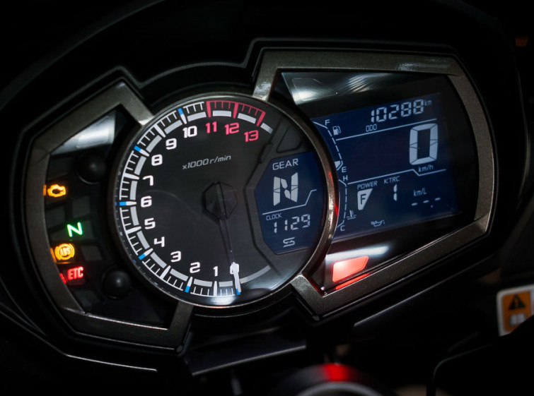 Мотоцикл Kawasaki Ninja 1000 с пробегом 10288 км