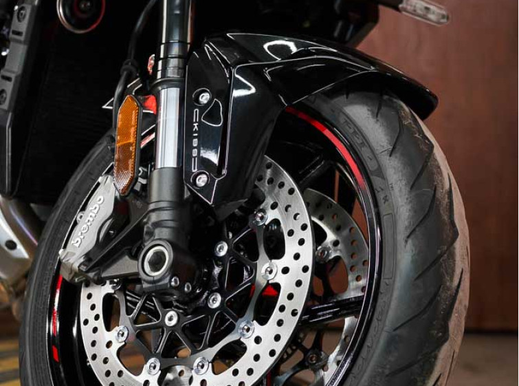 Мотоцикл Kawasaki ZH2 с пробегом 3628 км