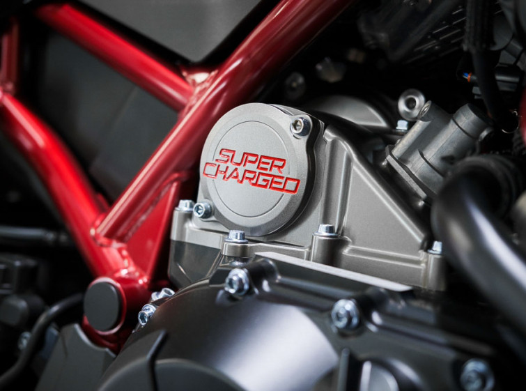 Мотоцикл Kawasaki ZH2 с пробегом 3628 км