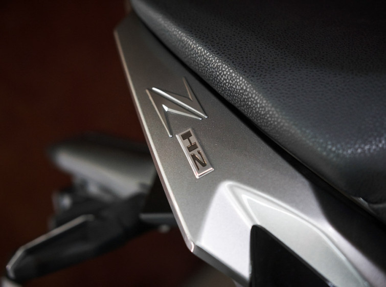 Мотоцикл Kawasaki ZH2 с пробегом 3628 км