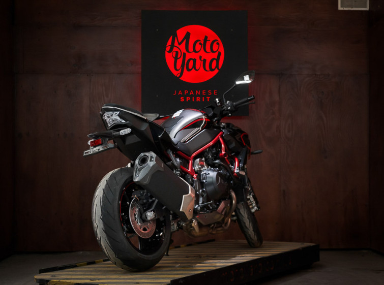 Мотоцикл Kawasaki ZH2 с пробегом 3628 км