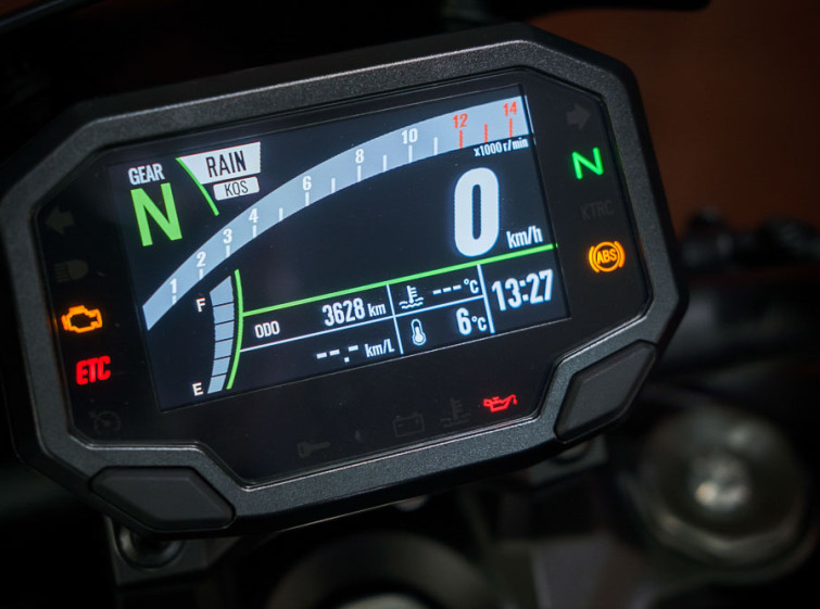 Мотоцикл Kawasaki ZH2 с пробегом 3628 км