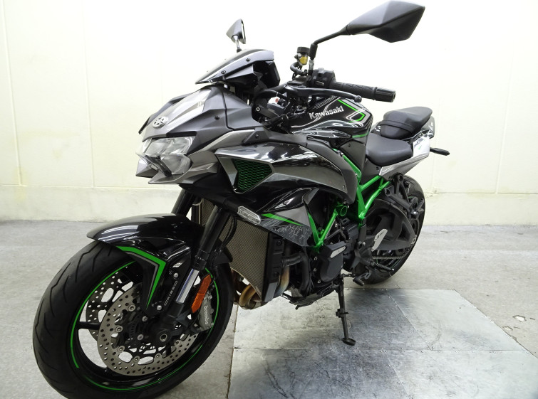 Мотоцикл Kawasaki ZH2 с пробегом 4247 км