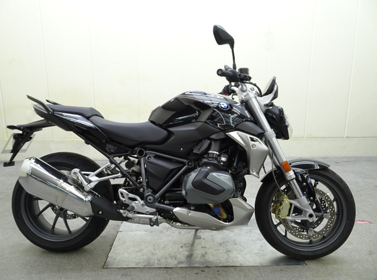Мотоцикл BMW R1250R с пробегом 1700 км