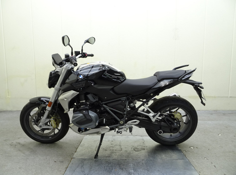 Мотоцикл BMW R1250R с пробегом 1700 км