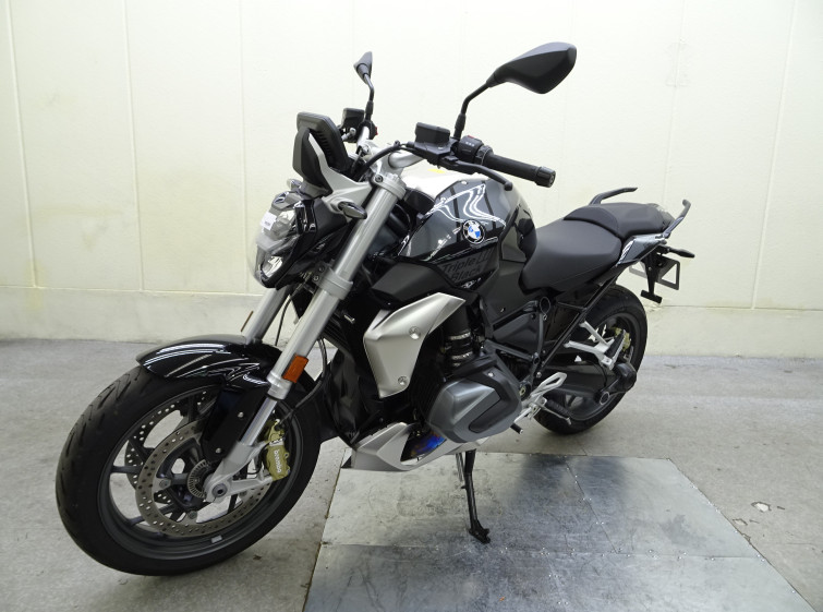 Мотоцикл BMW R1250R с пробегом 1700 км