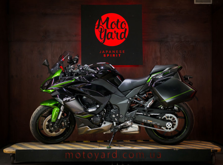Мотоцикл Kawasaki Ninja 1000 с пробегом 5990 км