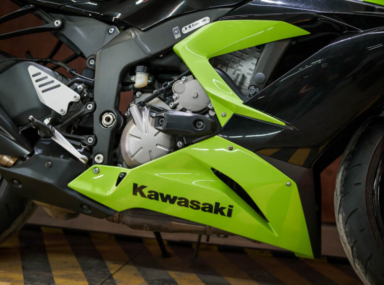 Мотоцикл Kawasaki ZX-6R ABS з пробігом 18449 км