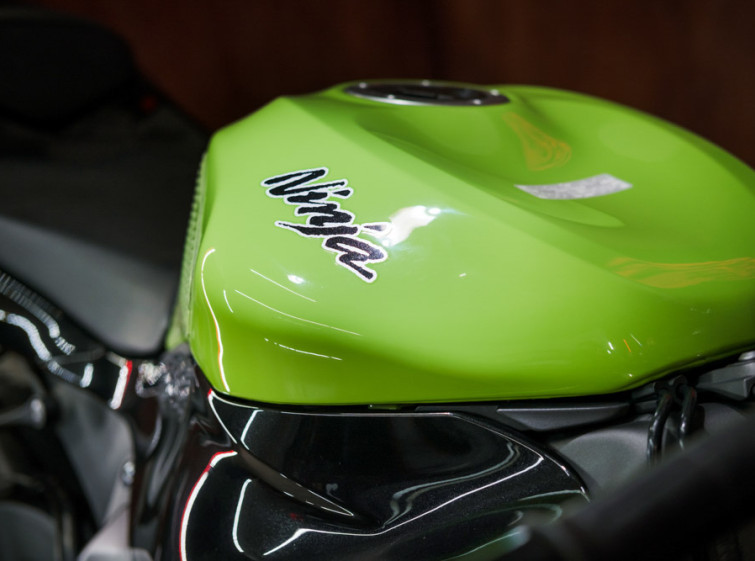 Мотоцикл Kawasaki ZX-6R ABS з пробігом 18449 км